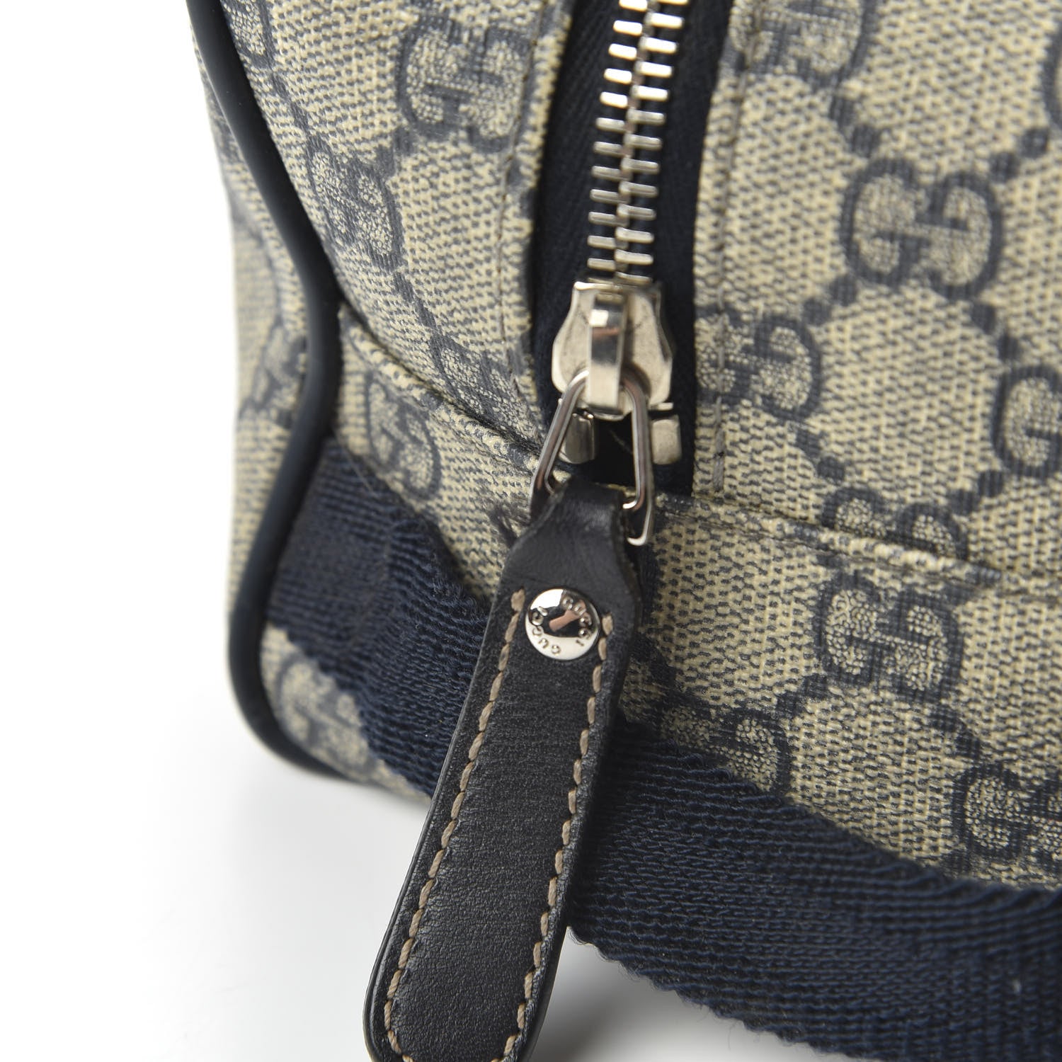Gucci GG Supreme Monogram Toiletry Case Navy 11 of 12
