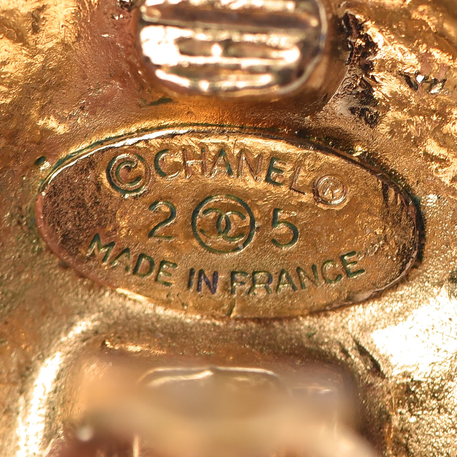 Chanel CC Clip On Earrings Gold 4 of 5