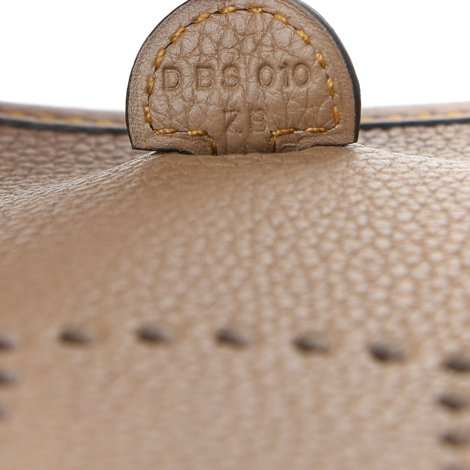 Hermes Taurillon Maurice Zigzag Evelyne TPM Beige Weimar 10 of 11