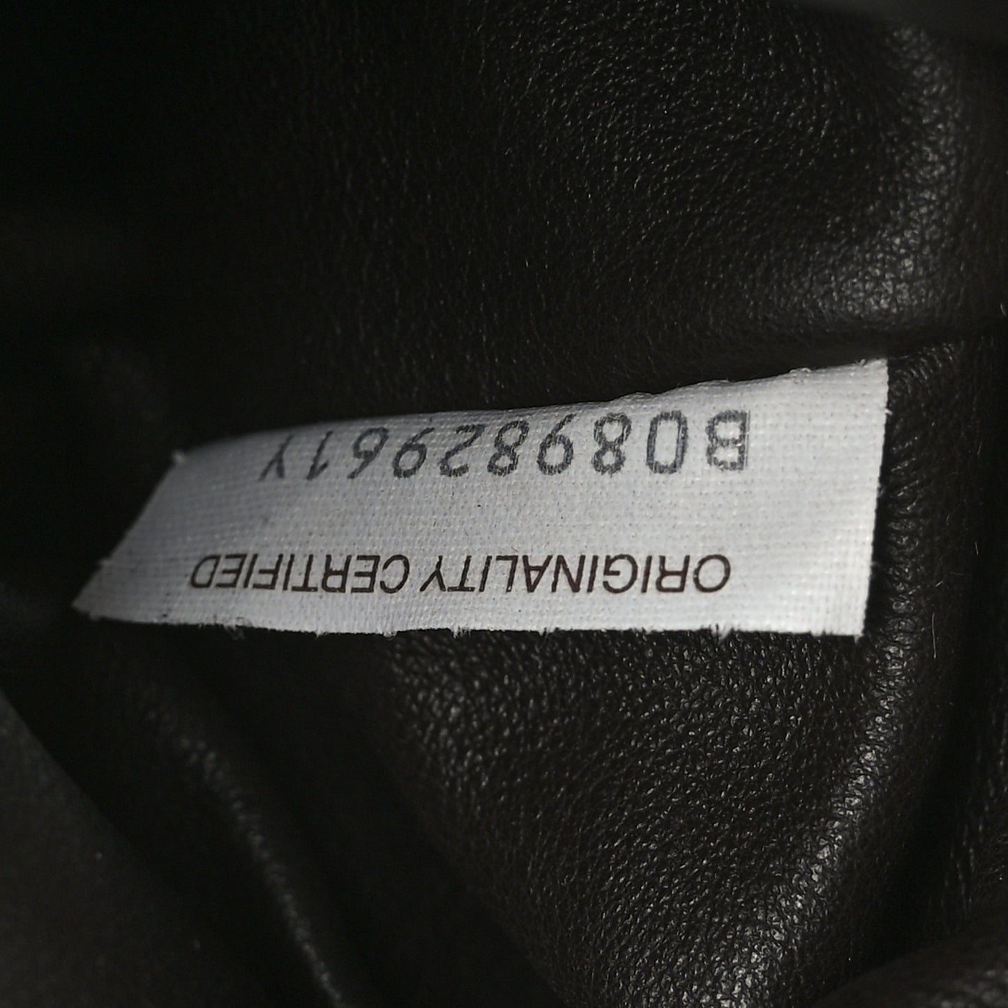 Calfskin The Pouch Chain Ebano