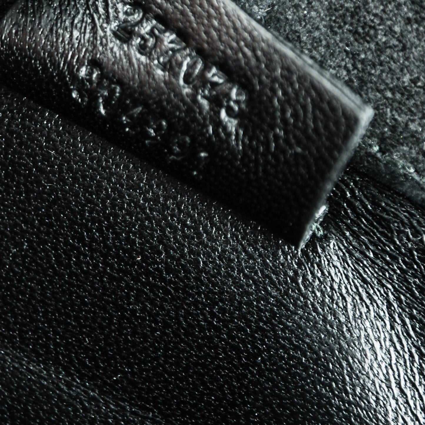 Patent Microguccissima Small Broadway Clutch Black