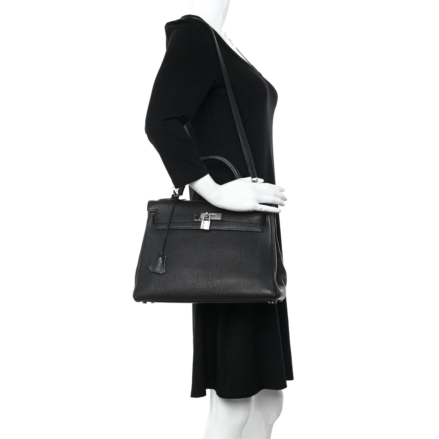 Togo Kelly Retourne 32 Black