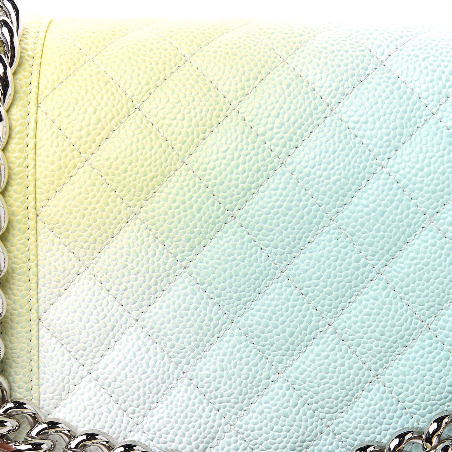 Caviar Quilted Medium Rainbow Boy Flap Multicolor