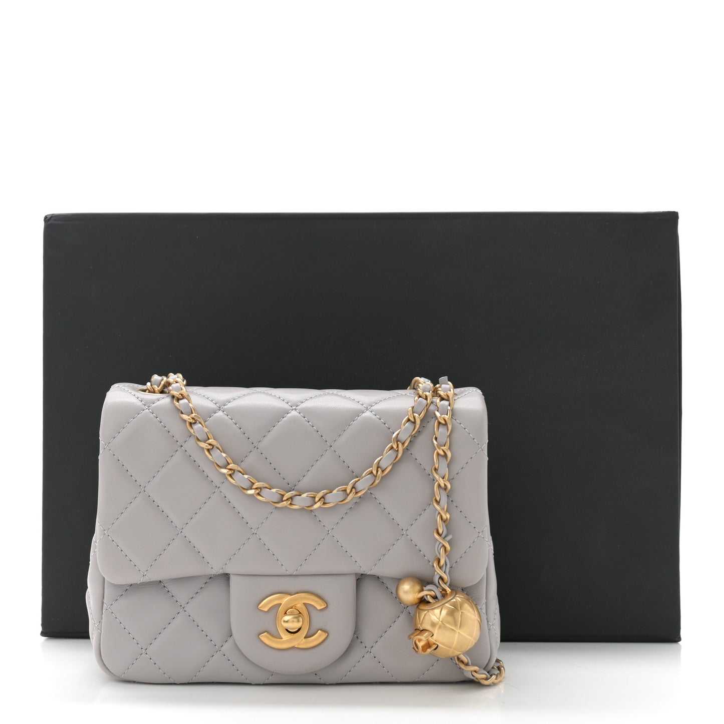 Lambskin Quilted Mini Pearl Crush Flap Light Grey