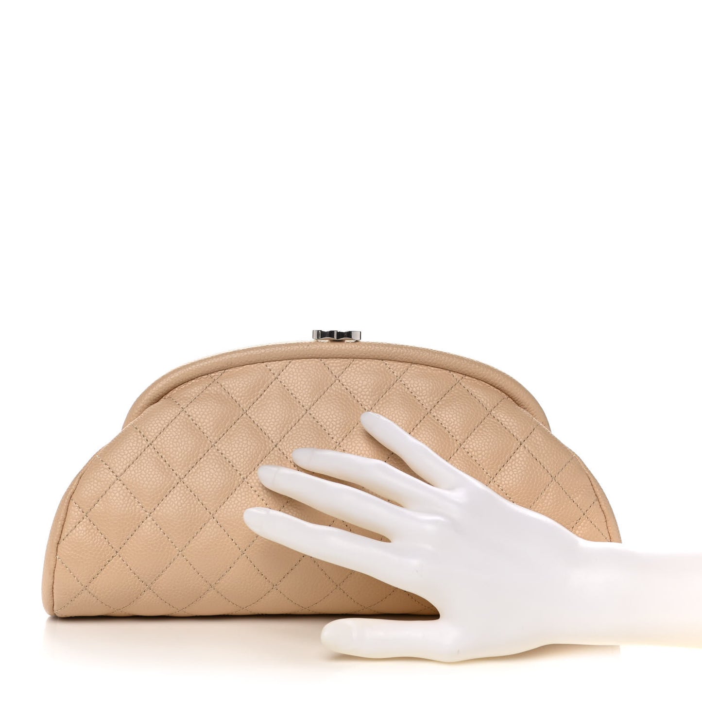 Caviar Quilted Timeless Clutch Beige Clair