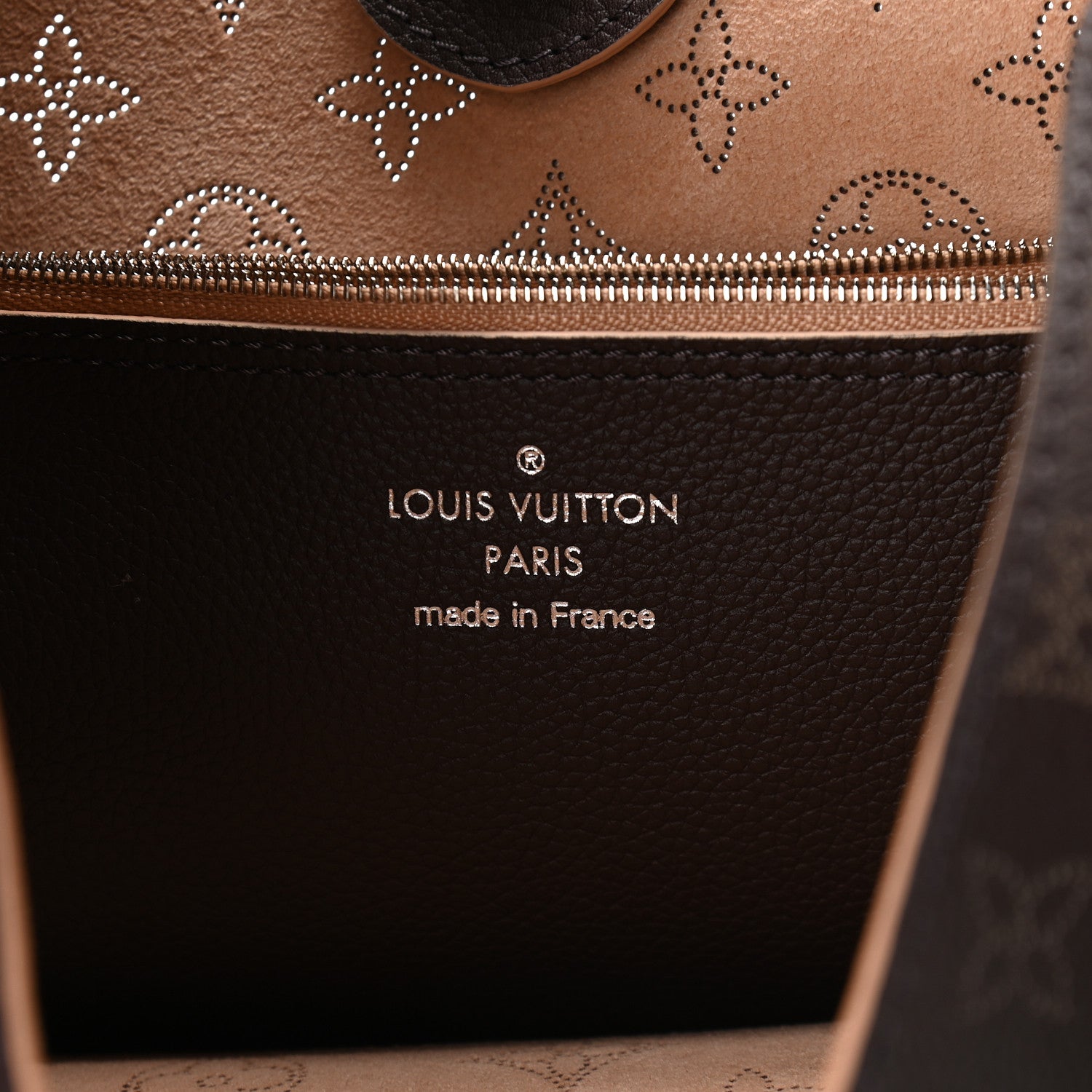 Louis Vuitton Mahina Carmel Hobo Chocolate 6 of 8