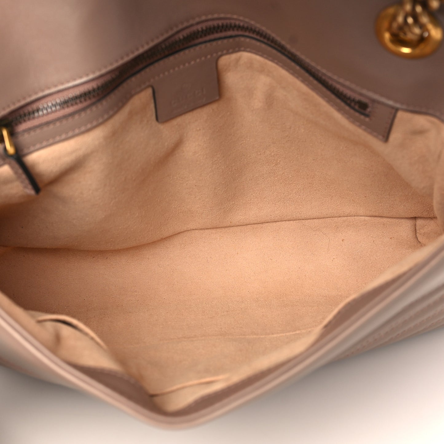 Calfskin Matelasse Medium GG Marmont Shoulder Bag Porcelain Rose