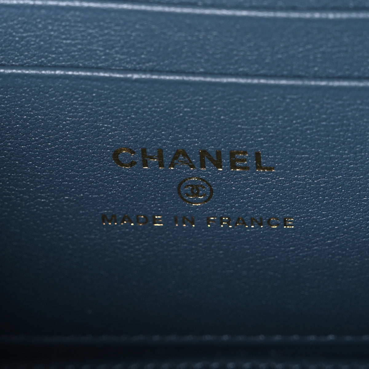 Chanel Lambskin Quilted Small Top Handle Vanity Case With Chain Blue 6 of 10