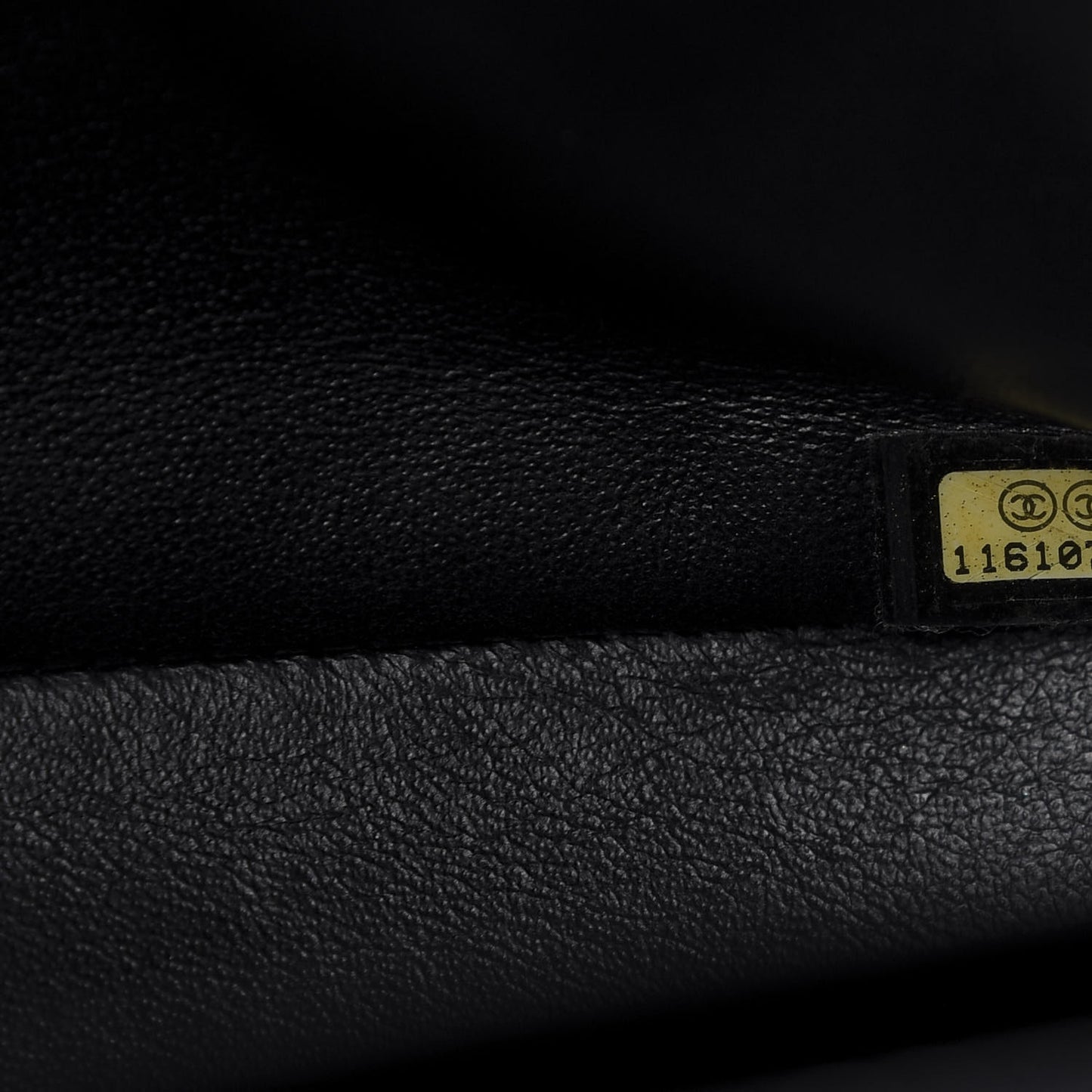 Caviar Quilted Jumbo Single Flap Black