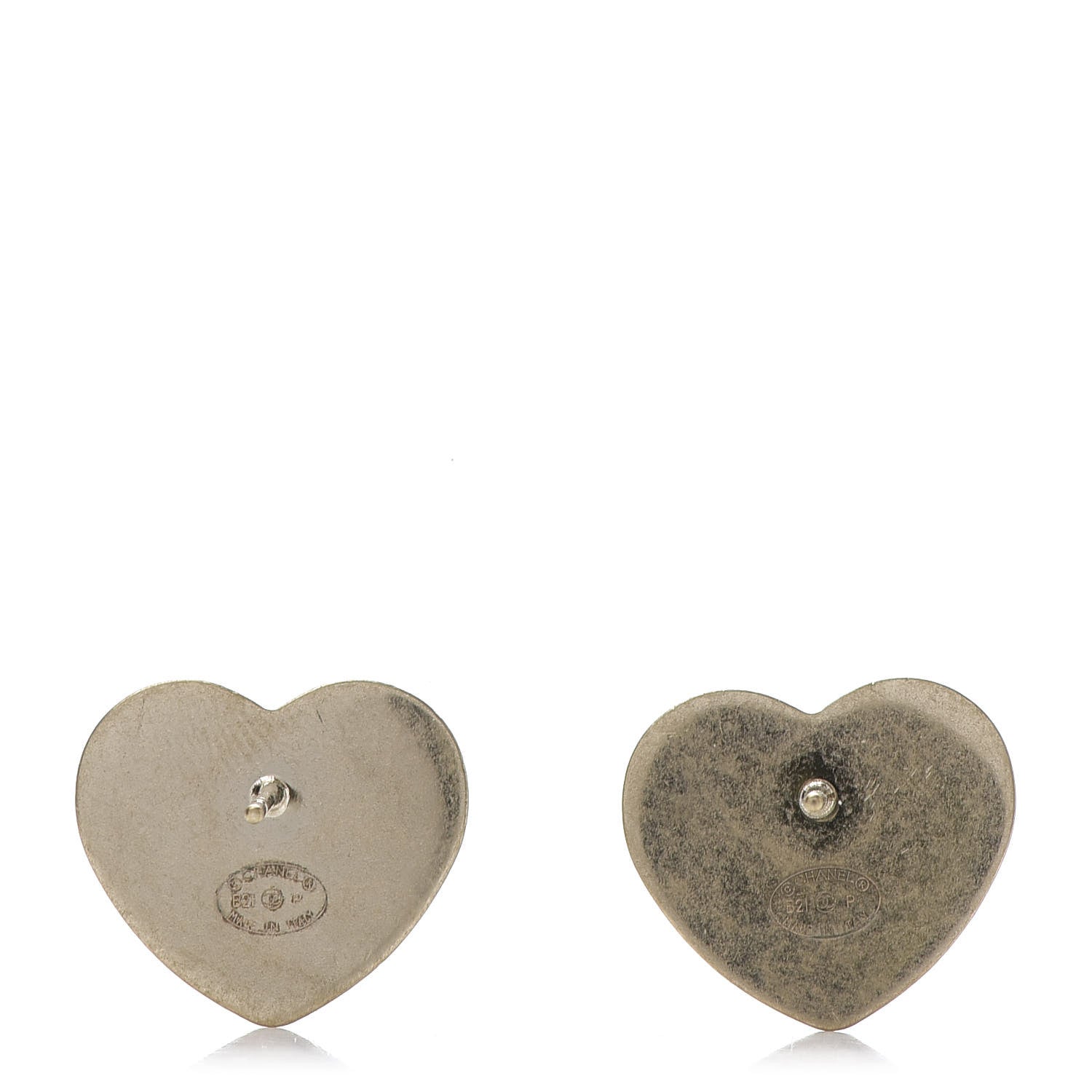 Chanel Quilted CC Heart Earrings Gold 4 of 5