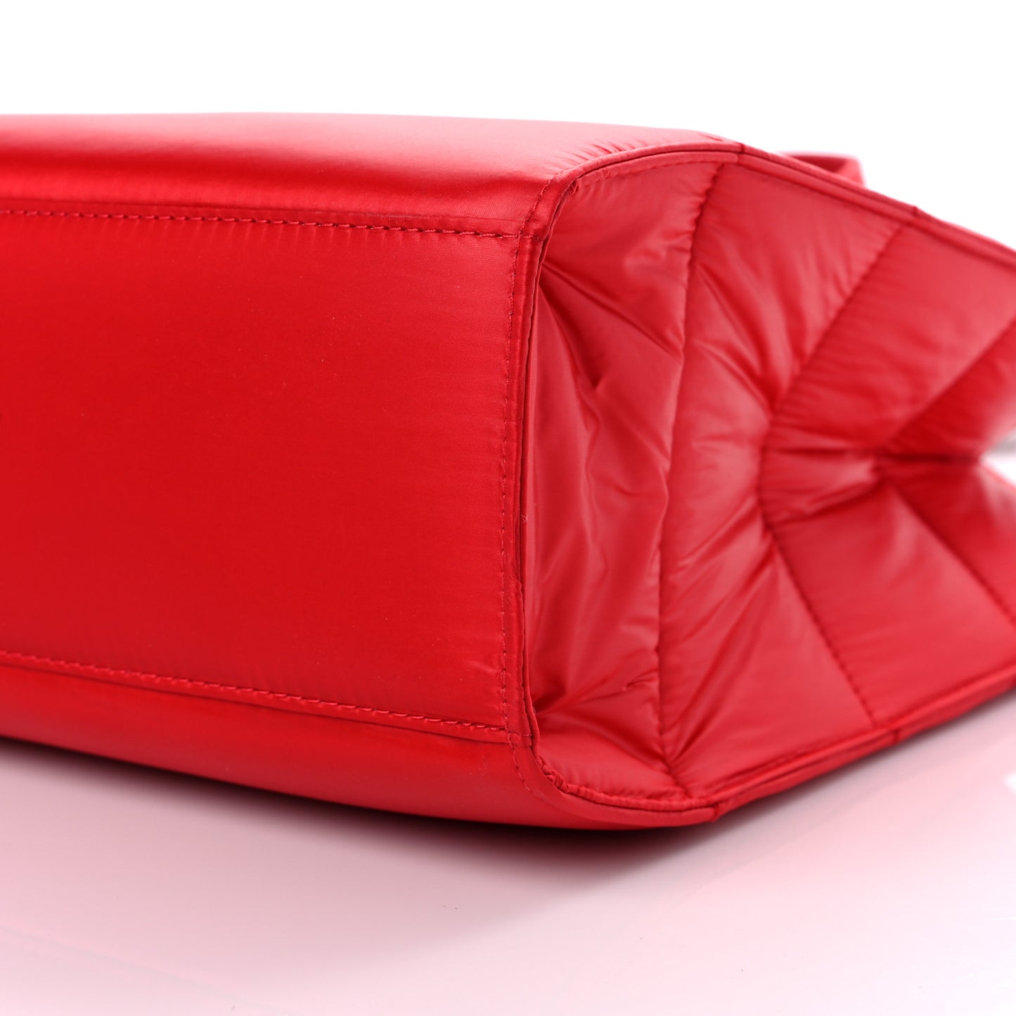 Nylon Medium Puff Shopping Bag Red