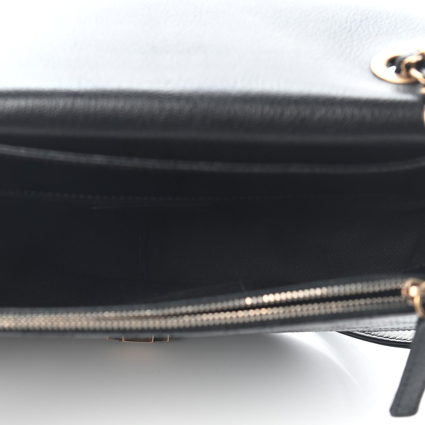Shiny Calfskin Goatskin Quilted Medium Coco Curve Messenger Flap Black