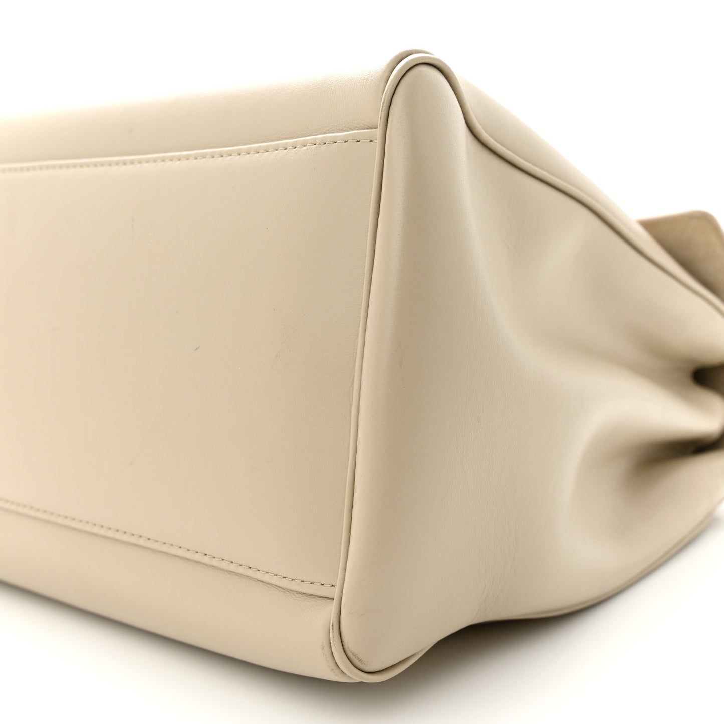 Calfskin Medium Soft 16 Bag Light Grey