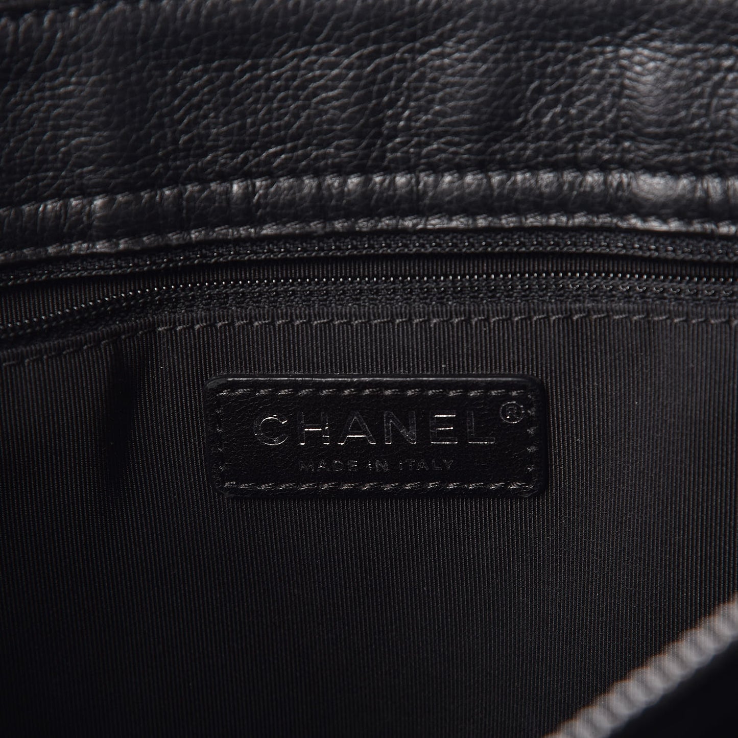 Calfskin Quilted Frame In Chain Tote Black