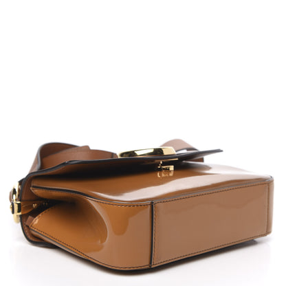 Chloe Spazzolato Sfumato Calfskin Small C Double Carry Autumnal Brown 4 of 10