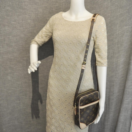 Louis Vuitton Monogram Danube 2 of 8