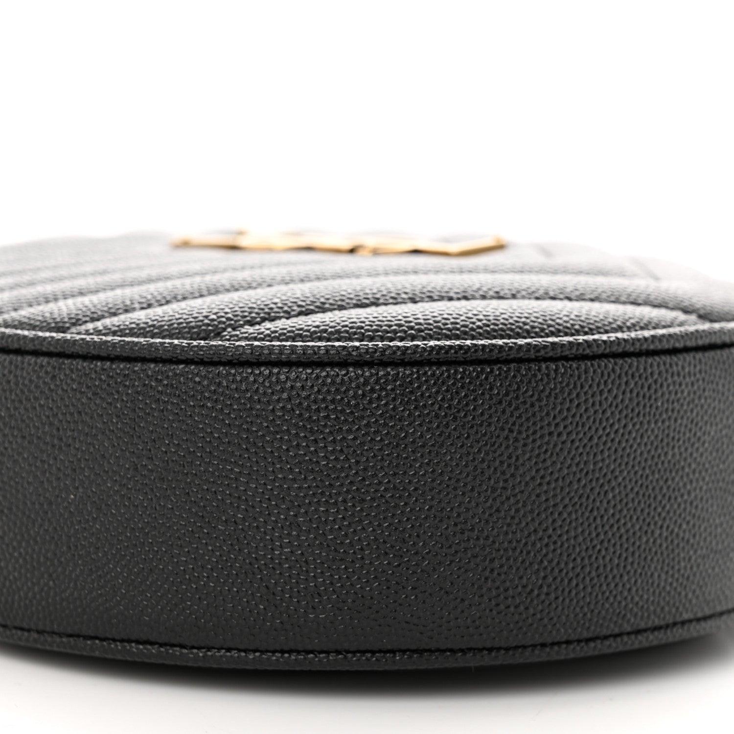 Saint Laurent Grain De Poudre Matelasse Chevron Quilted Round Vinyle Camera Bag Black 9 of 11