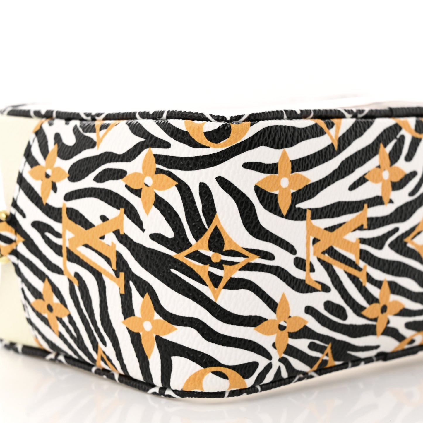 Monogram Giant Jungle Beach Pouch Ivory