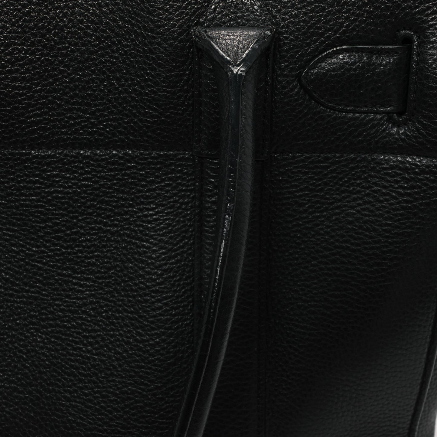 Classic Grain Bayswater Zip Tote Black