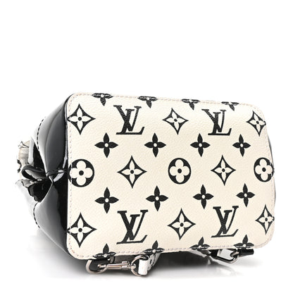 Louis Vuitton Patent Monogram Hot Springs Backpack Black White 3 of 9