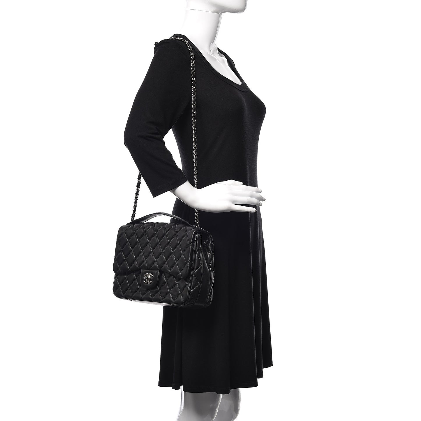 Lambskin Quilted Jumbo Easy Carry Flap Black