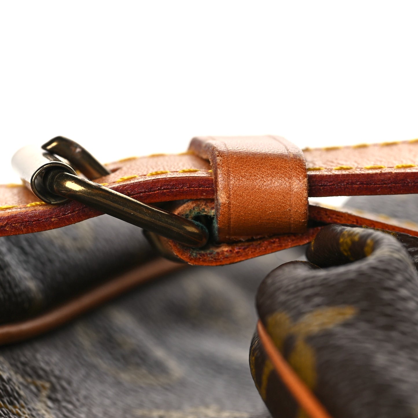Monogram Saumur 43