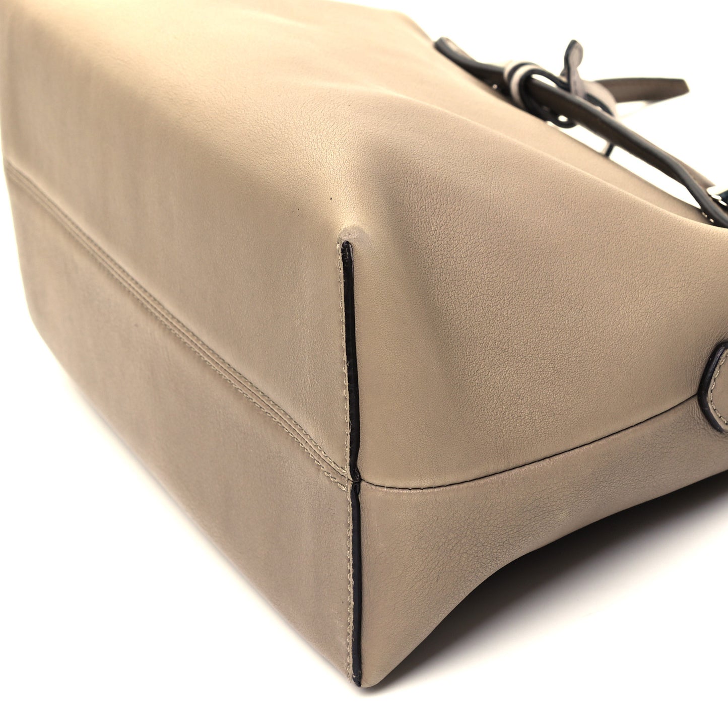 Vitello Dolce Medium By The Way Boston Bag Tortora Seppia