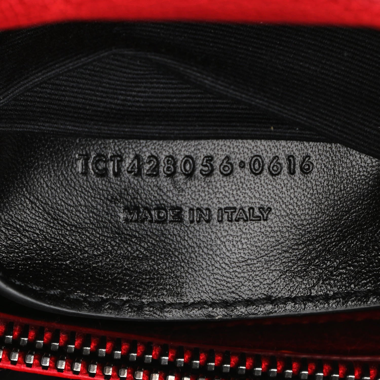 Saint Laurent Sheepskin Matelasse Chevron Monogram Medium College Bag Rouge 8 of 13