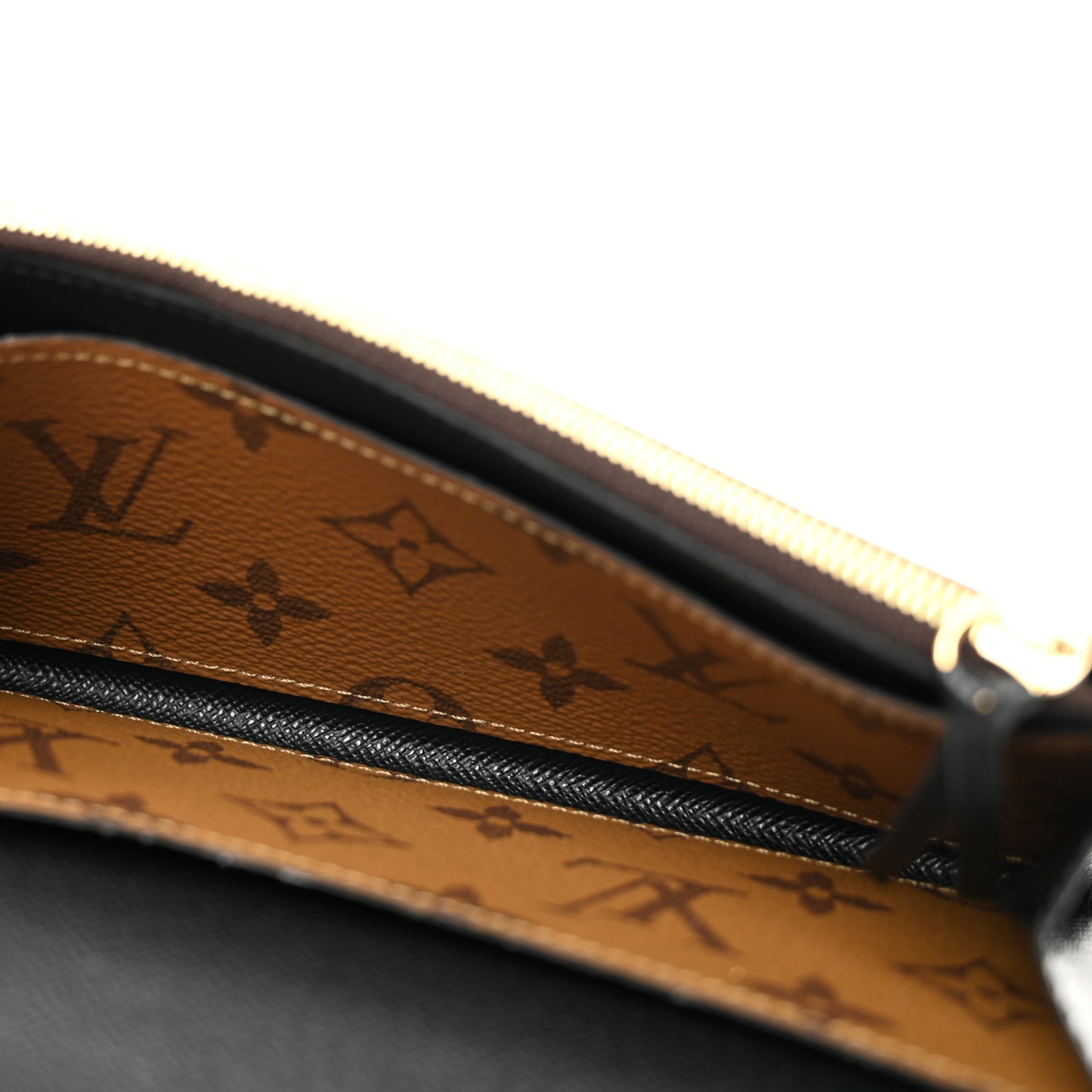 Reverse Monogram Emilie Wallet