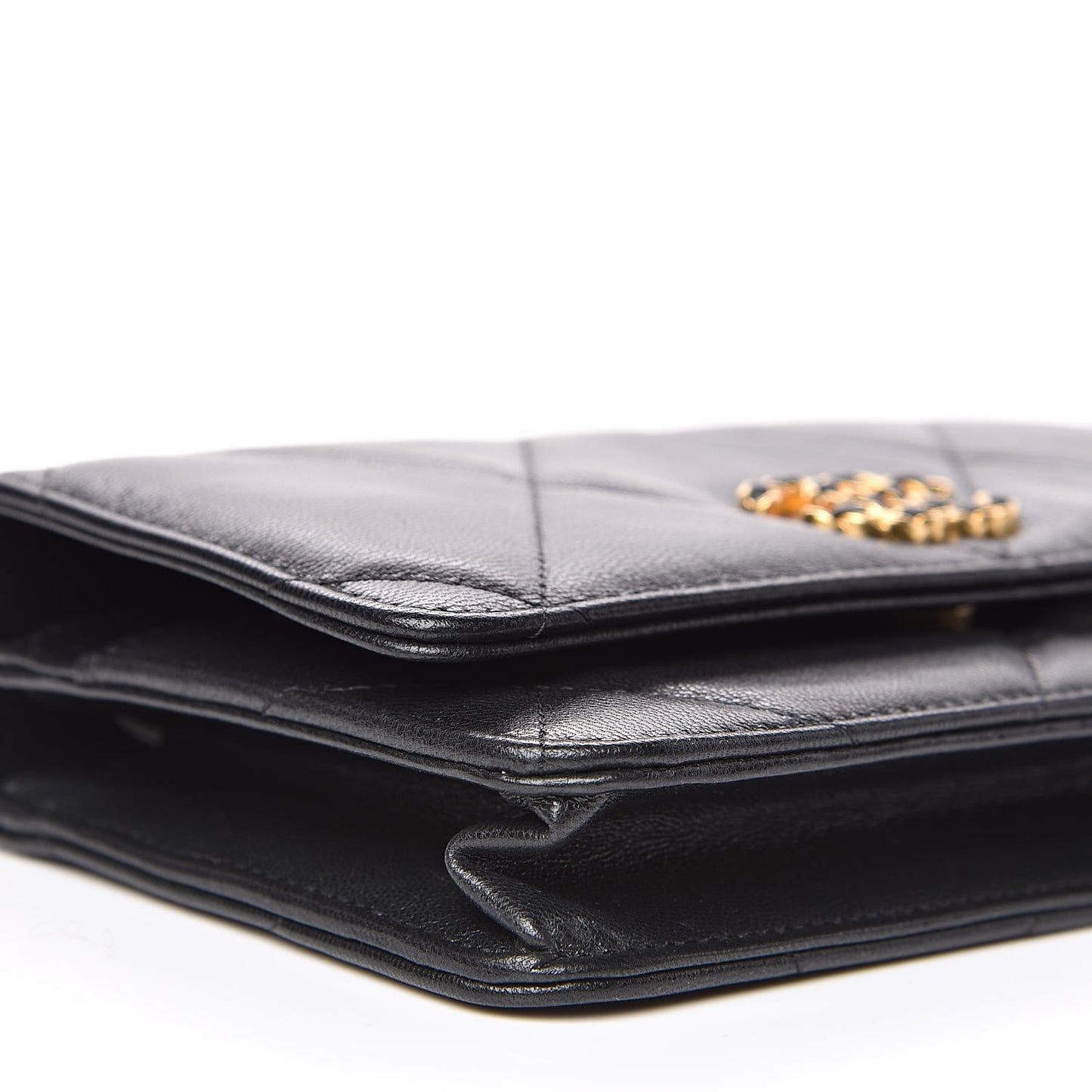Goatskin Quilted 19 Wallet On Chain WOC Black