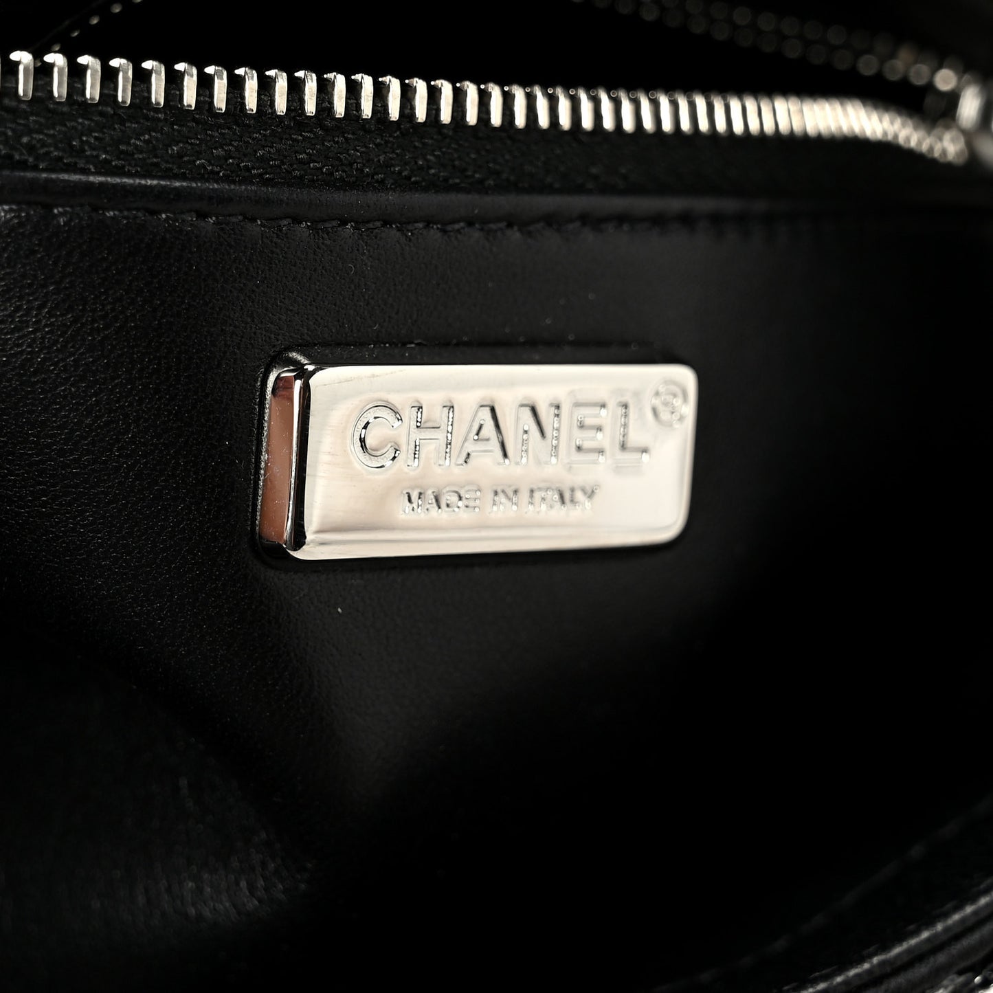 Sequin Camellia Small Single Flap Silver Black