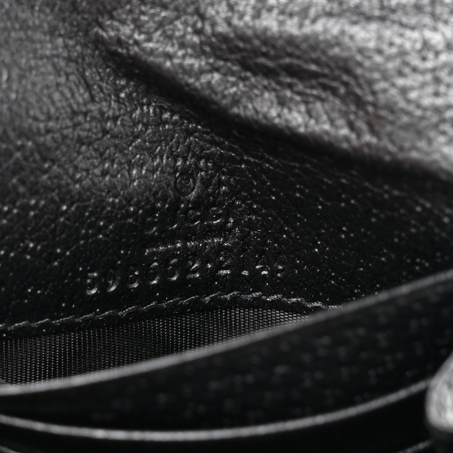 Textured Dollar Calfskin Web Ophidia Card Case Wallet Black