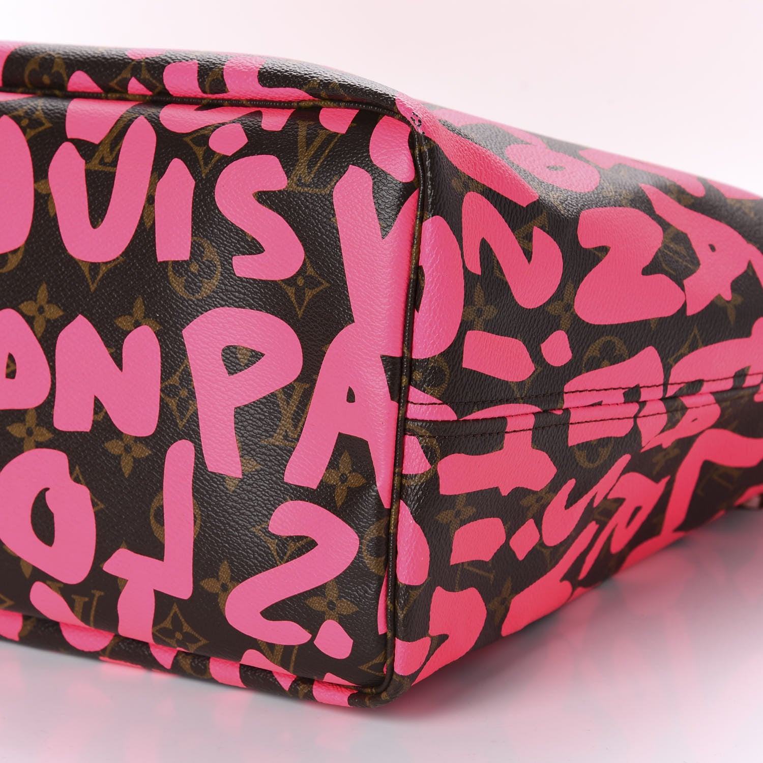 Louis Vuitton Monogram Graffiti Neverfull GM Fuchsia 7 of 10