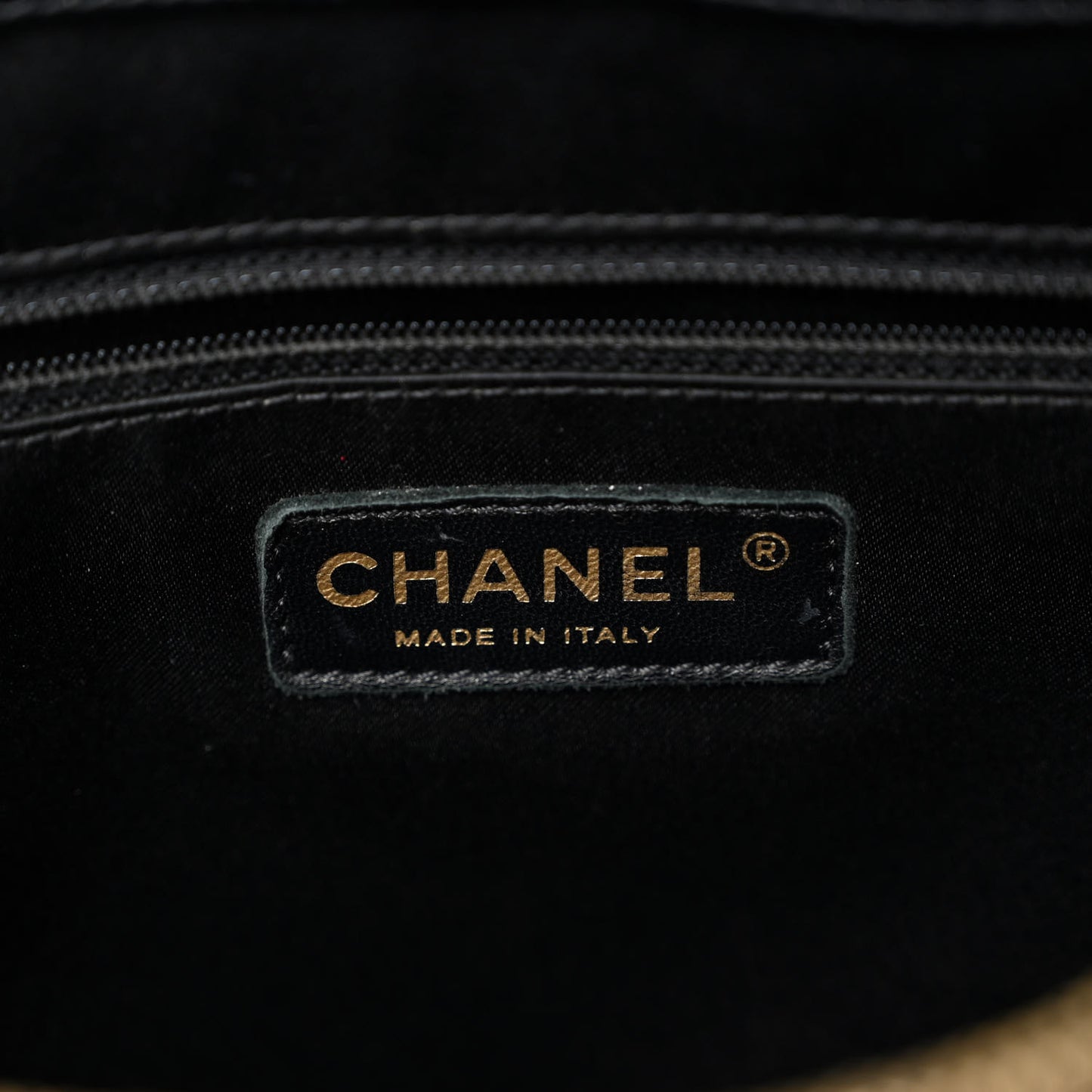 Caviar Quilted XL Grand Shopping Tote GST Black