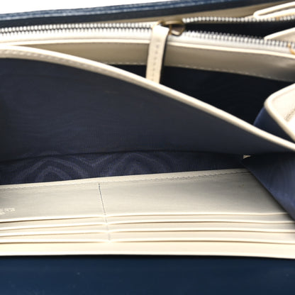 Gucci Vintage Effect Calfskin Matelasse Diagonal Torchon GG Marmont Chain Wallet Mystic White Blue Agata 5 of 10