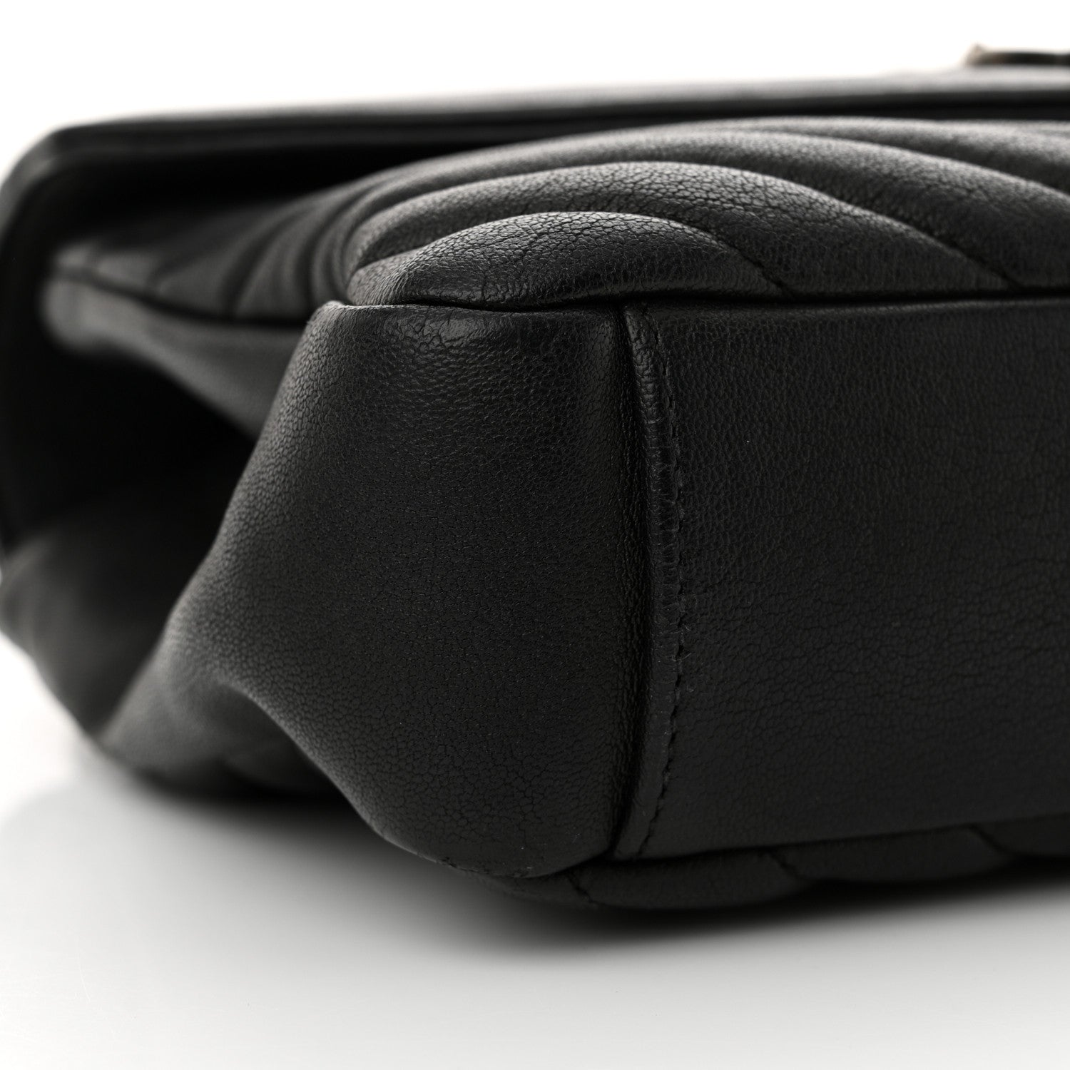 Saint Laurent Sheepskin Matelasse Chevron Monogram Medium College Bag Black 9 of 13