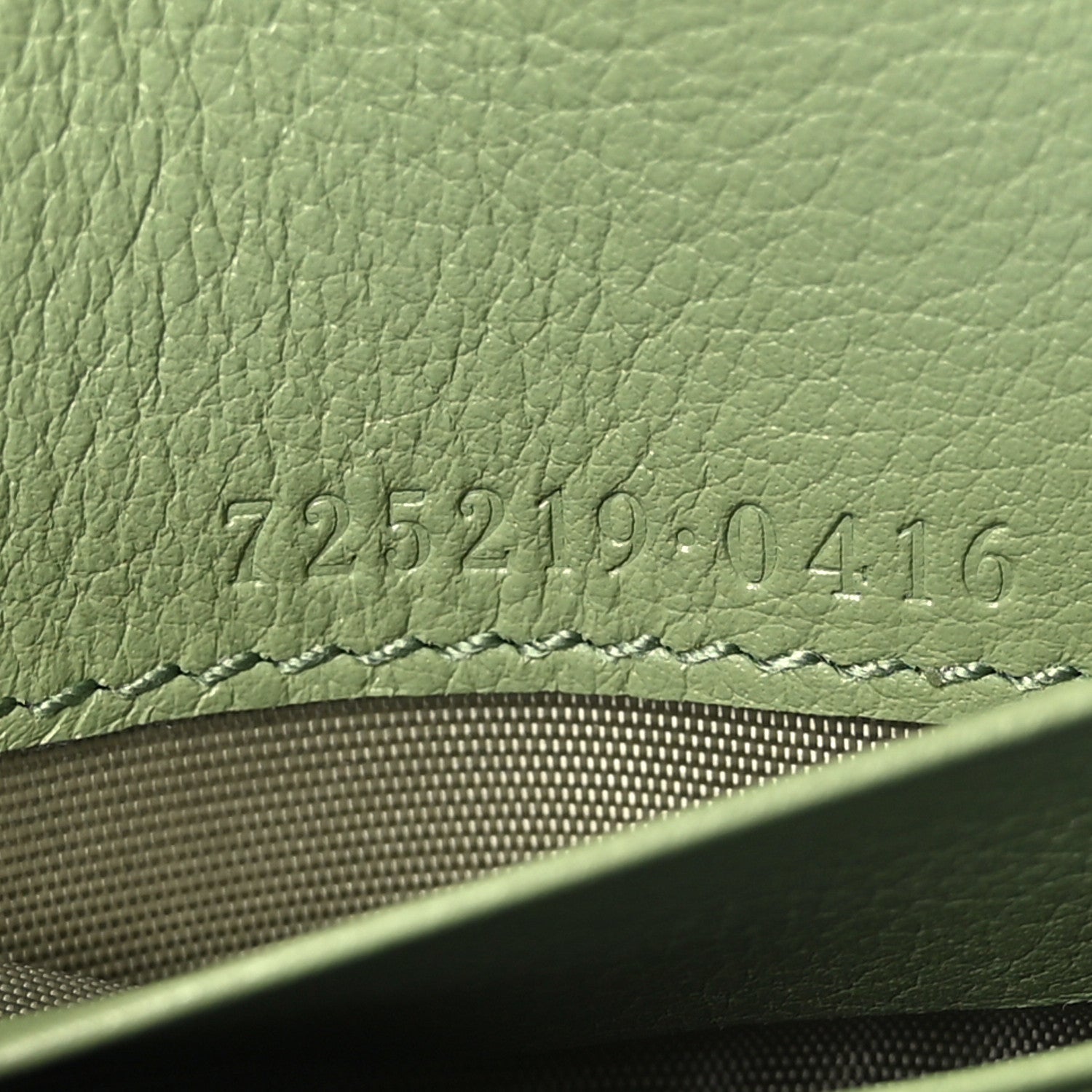 Gucci Roxy Calfskin Medium Blondie Chain Wallet Salamander Green 7 of 9