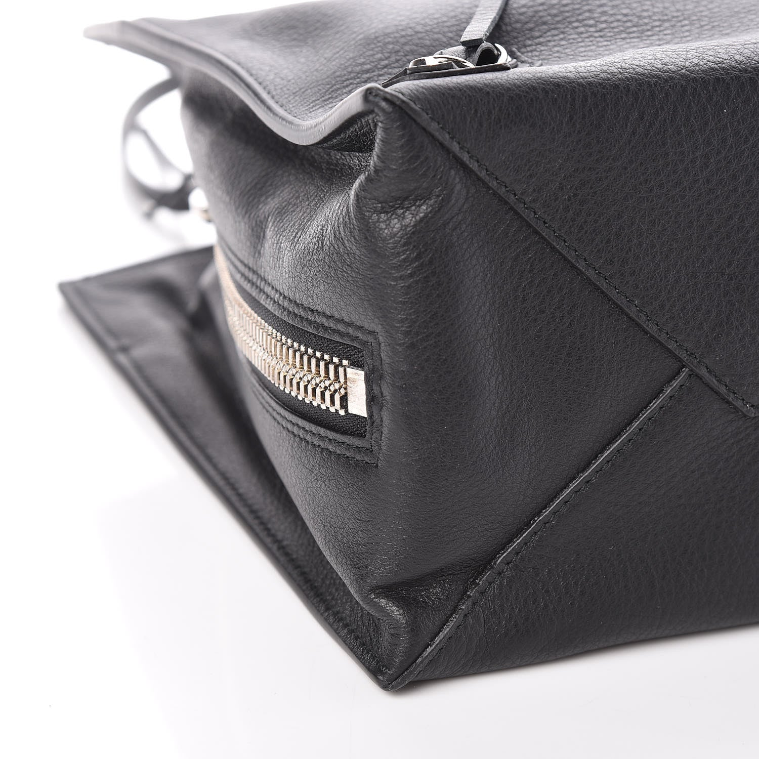 Balenciaga Veau Papier B4 Zip Around Tote Black 8 of 9