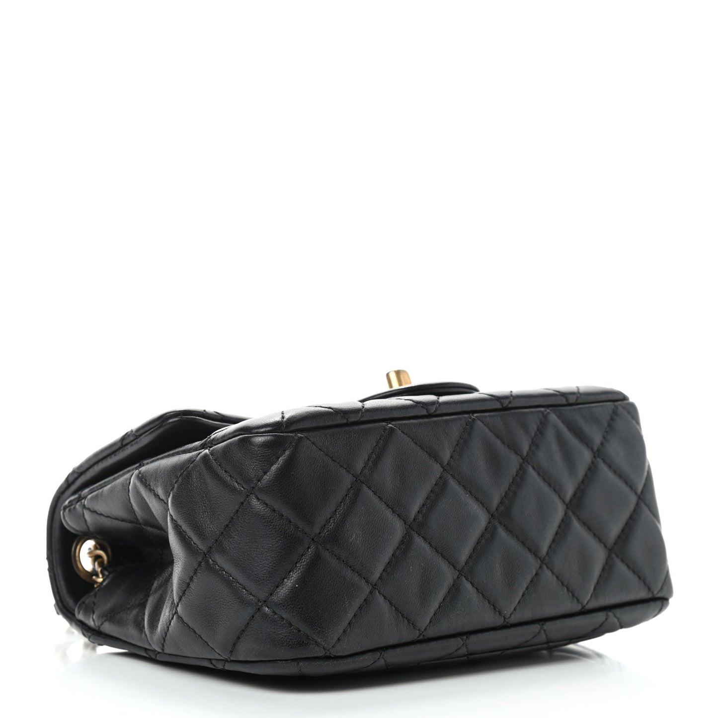 Lambskin Quilted Mini Pearl Crush Flap Black