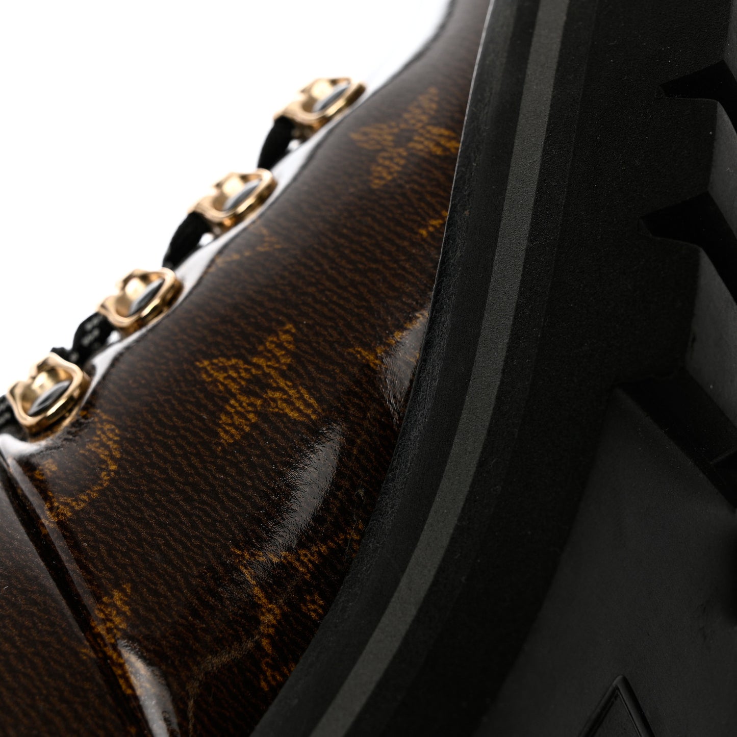 Monogram Glaze Mens Outland Ankle Boots 10