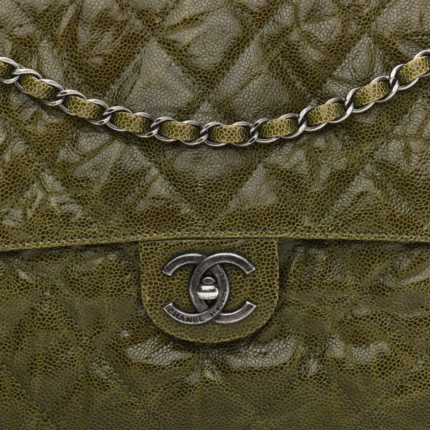 Crumpled Grained Calfskin Jumbo CC Crave Flap Green