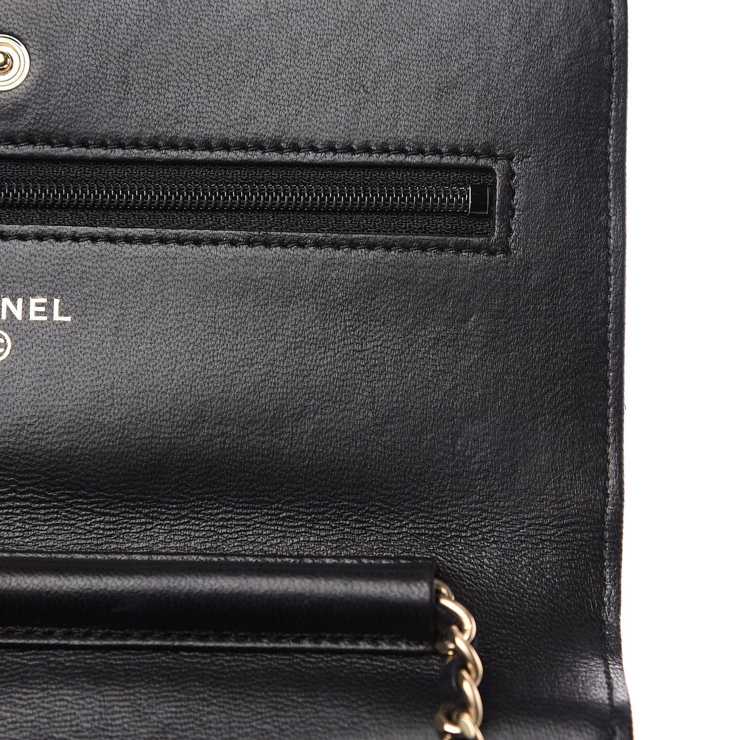 Lambskin Quilted Wallet On Chain WOC Black
