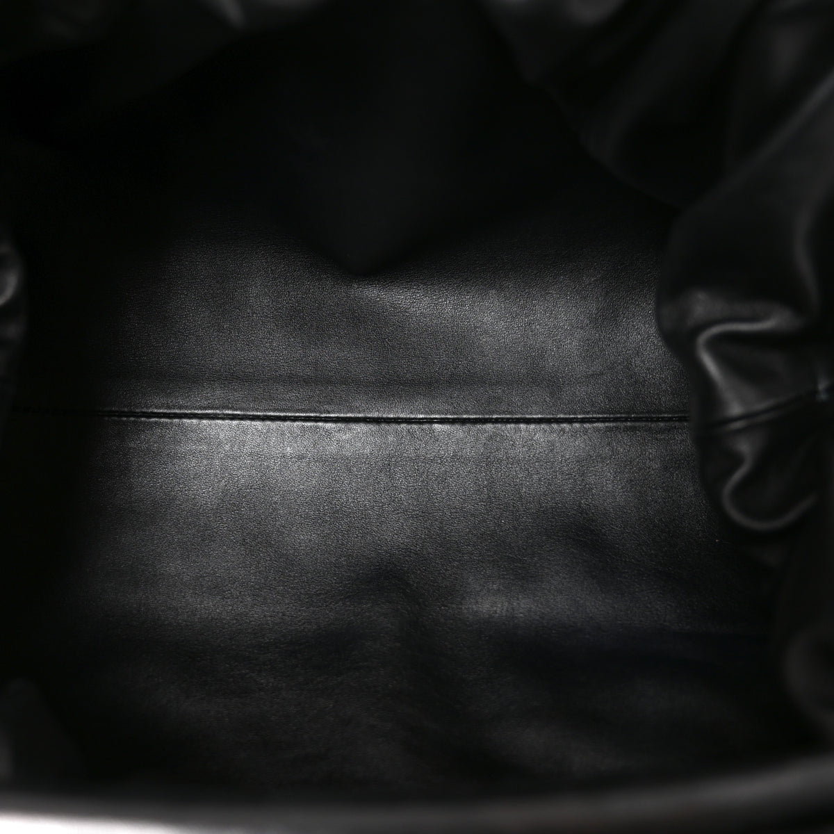 Bottega Veneta Smooth Butter Calf The Pouch Oversized Clutch Black 5 of 11