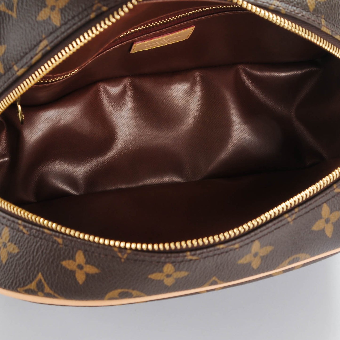 Monogram Toiletry Bag 25