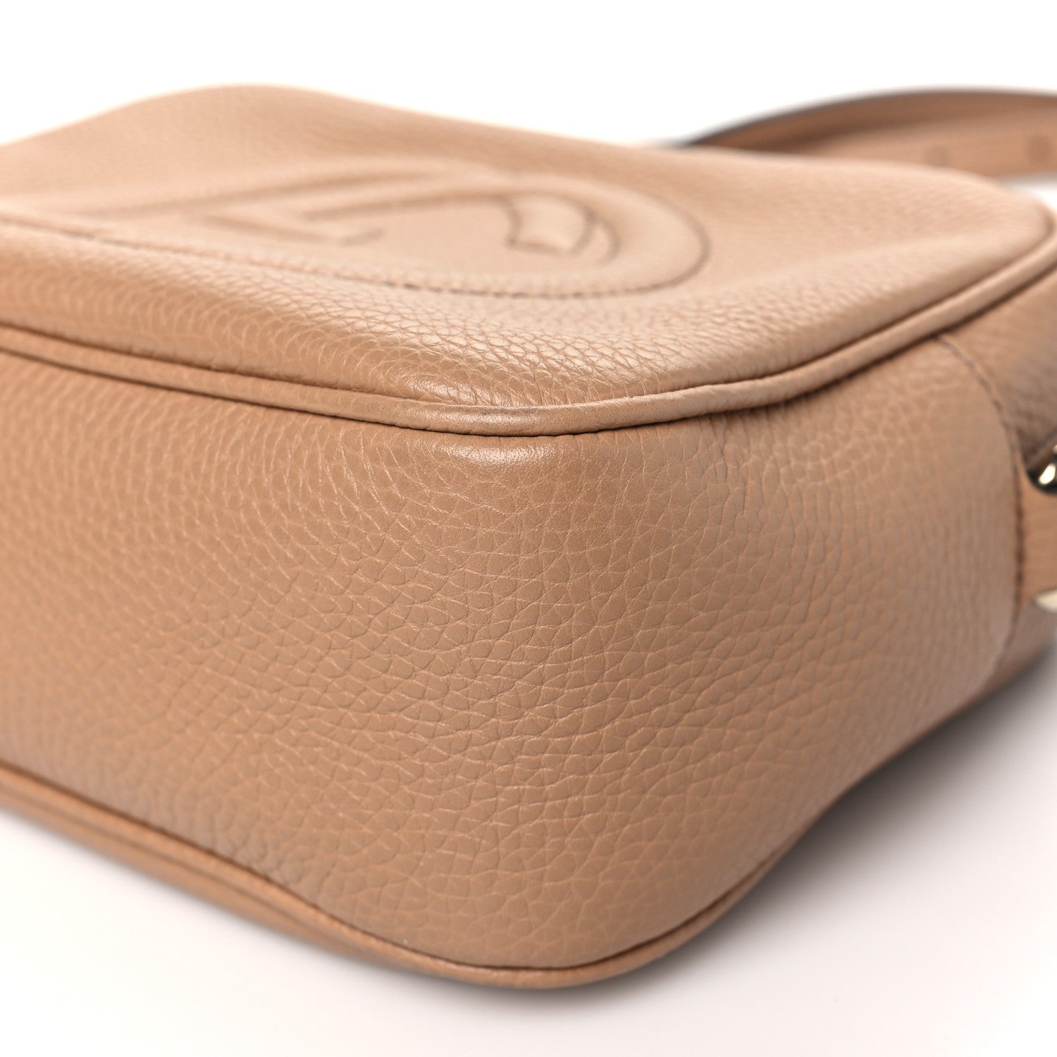 Gucci Pebbled Calfskin Small Soho Disco Bag Camelia 10 of 12