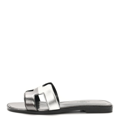 Hermes Metallic Nappa Box Oran Sandals 37 Canon De Fusil Argent 1 of 9