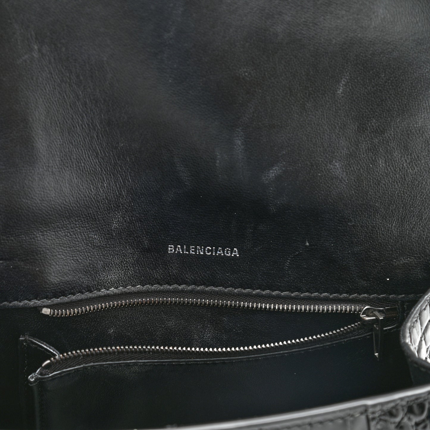 Shiny Calfskin Monochrome Crocodile Embossed Small Hourglass Top Handle Bag Black