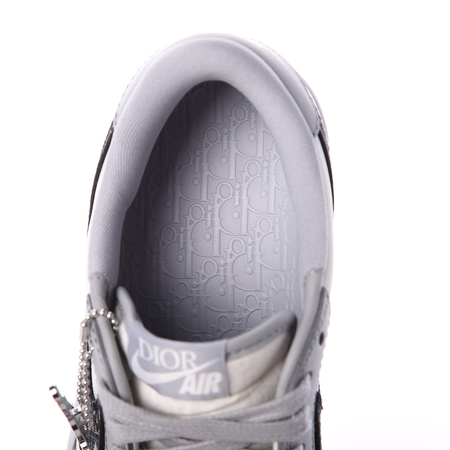 X NIKE AIR JORDAN Calfskin Mens Oblique Low Sneakers 40 Beige White