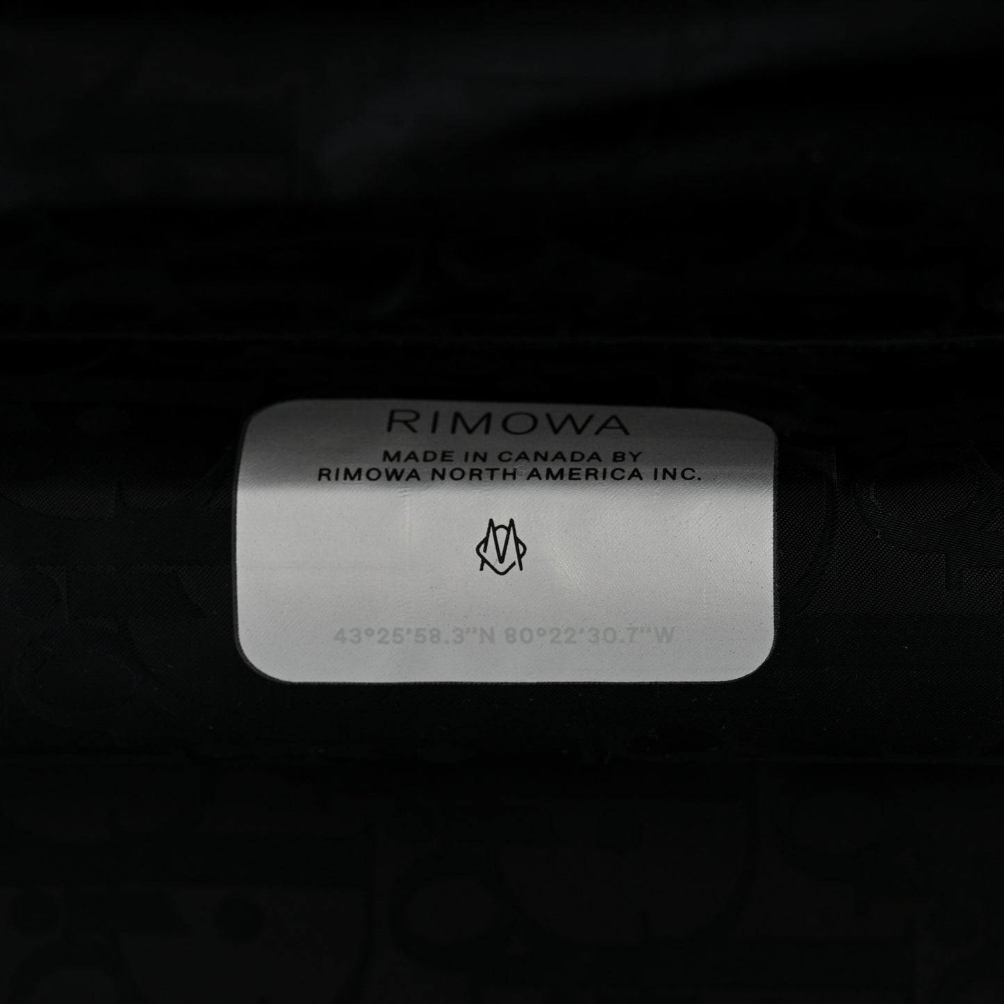 X RIMOWA Aluminum Gradient Original Cabin Luggage Black