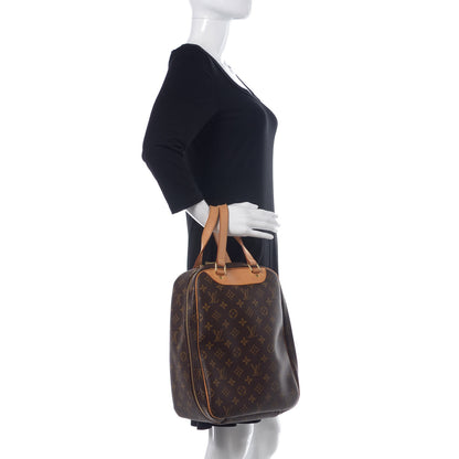Louis Vuitton Monogram Excursion Shoe Bag 2 of 18